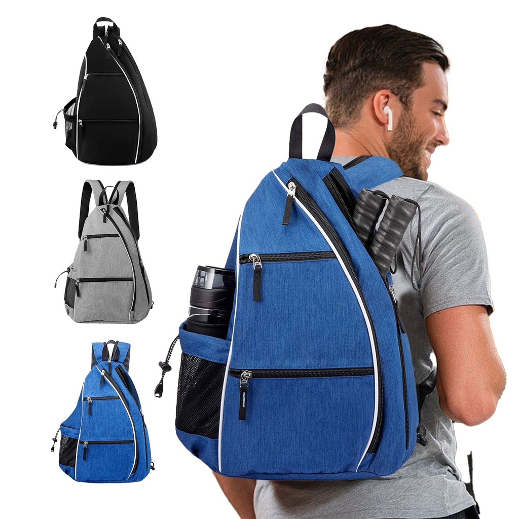 MOCHILA TRIANGULAR 4 BOLSILLOS 2 COMPARTIMENTOS GRANDES CON DETALLA EN BLANCO