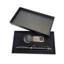 CAJA DE CARTÓN CON BOLÍGRAFO Y LLAVERO